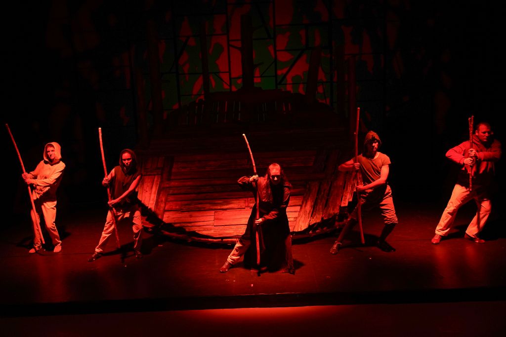 R. Frabetti, V. Frabetti, B. Cappagli - Regie: C. Wieschke - Werftpark Kiel - Junges Theater - Photos © O. Struck